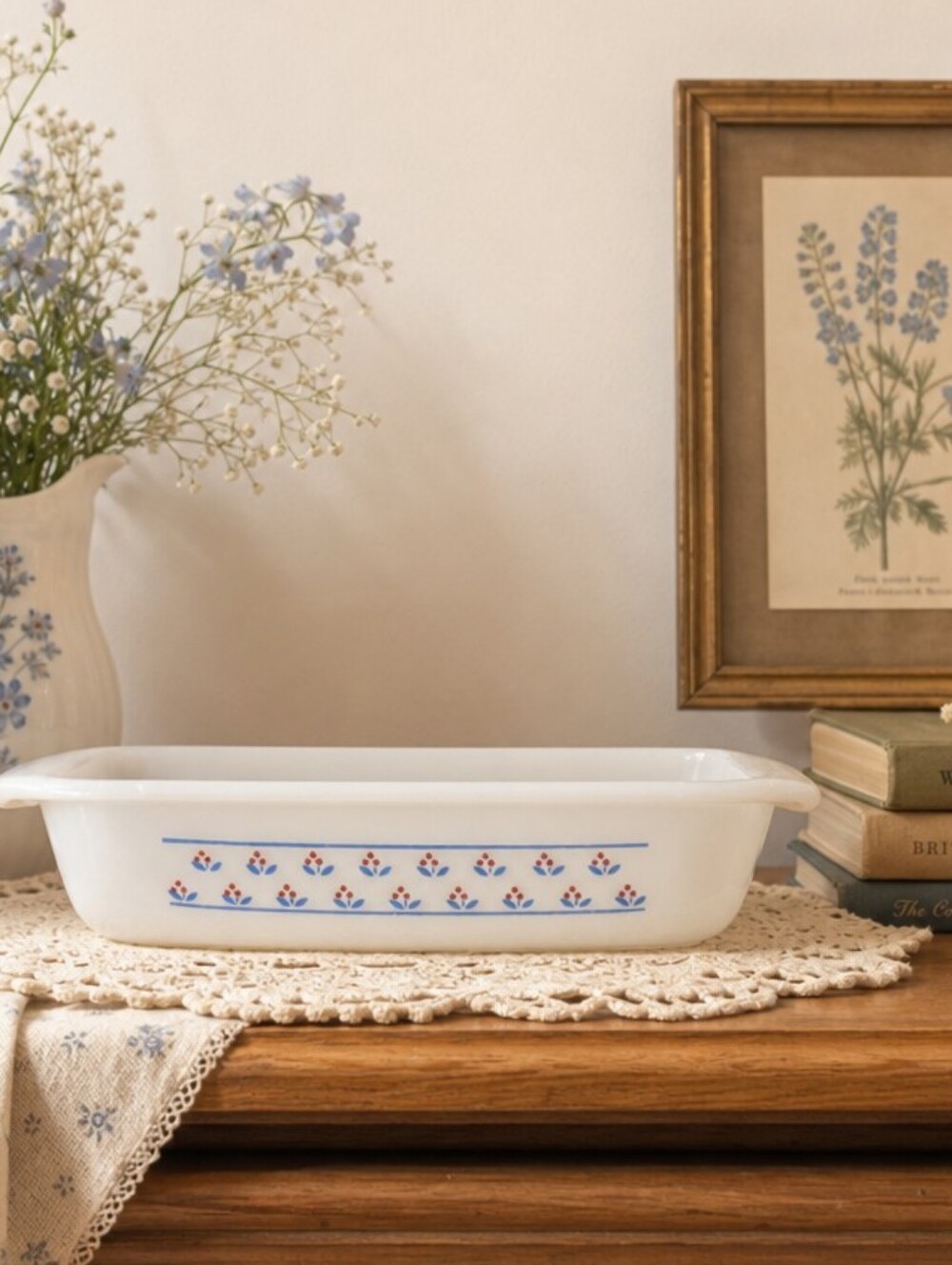 Vintage Dynaware Pyro‑Rey “Blue & Red Floral” Rectangular Baking Dish